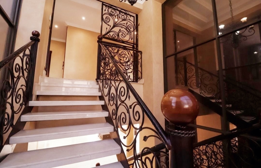 4 Bedroom Property for Sale in Rustenburg Central North West